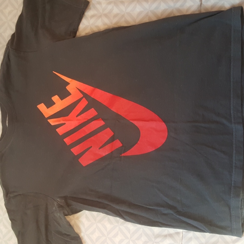 Boys Nike tshirt
